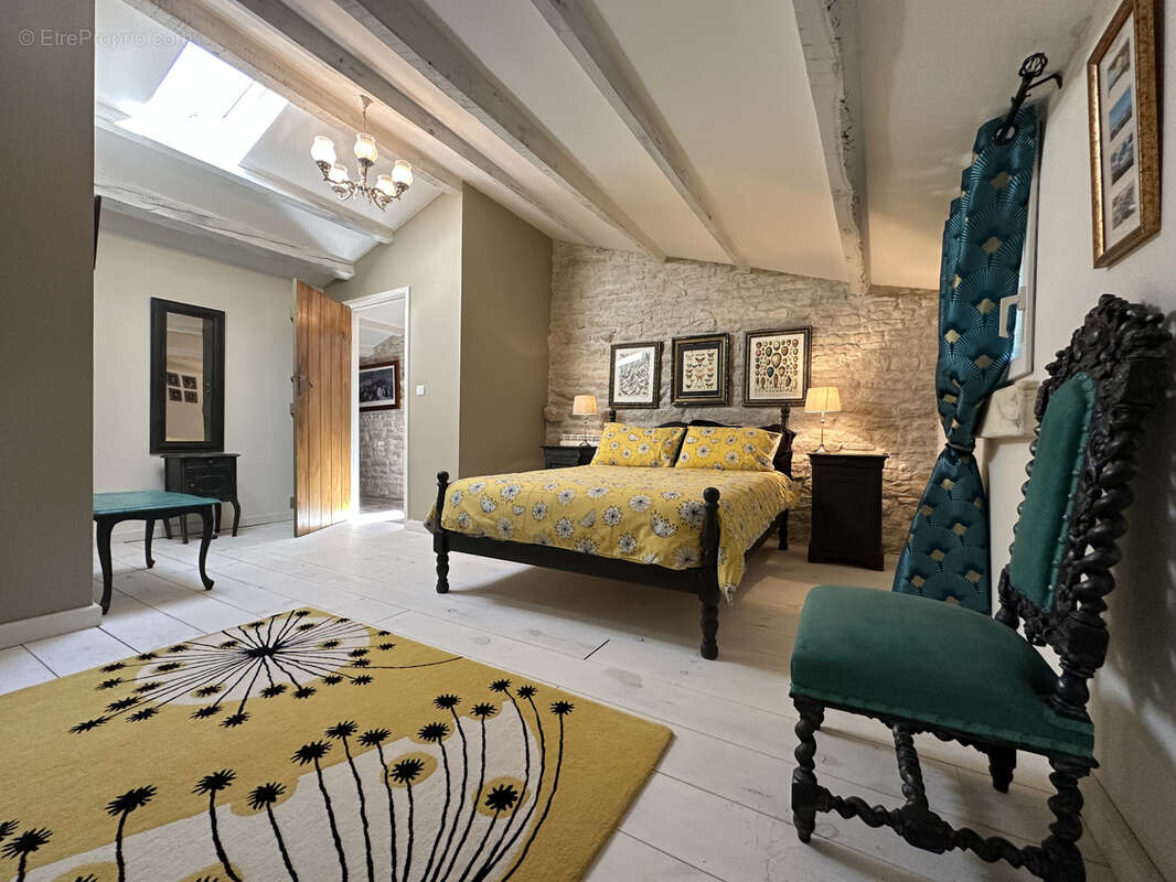 Maison à COURBILLAC