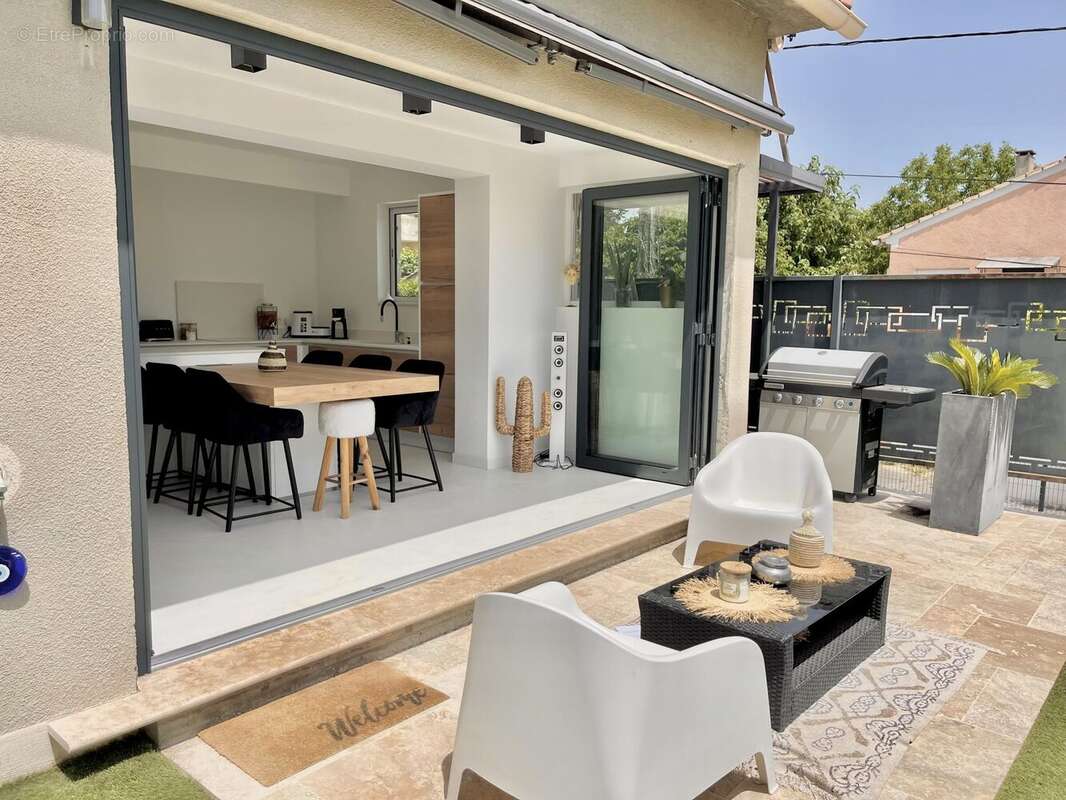 Maison 160 m² à Carpentras  - photo 7