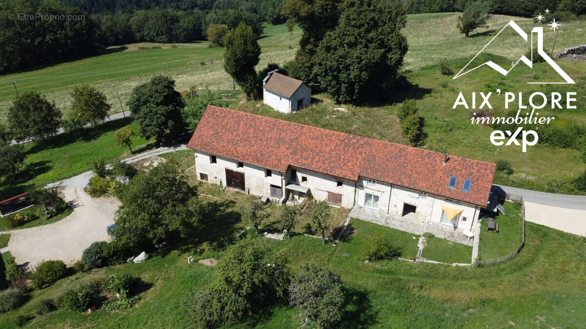 Appartement à MARCIEUX