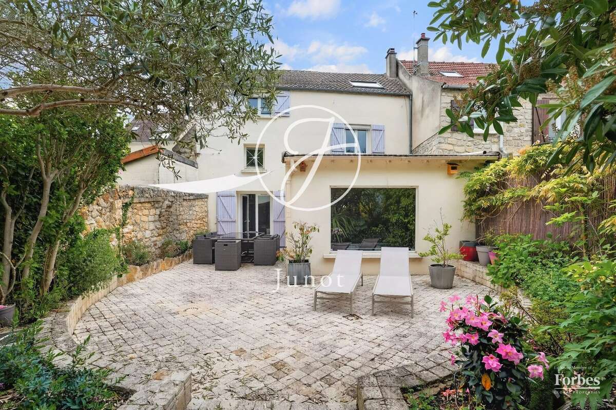 Maison à MONTESSON