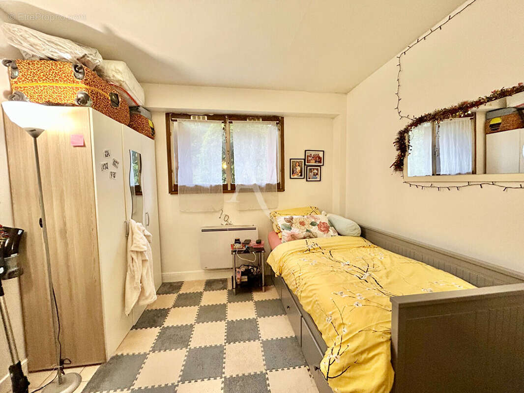 Appartement à GARCHES