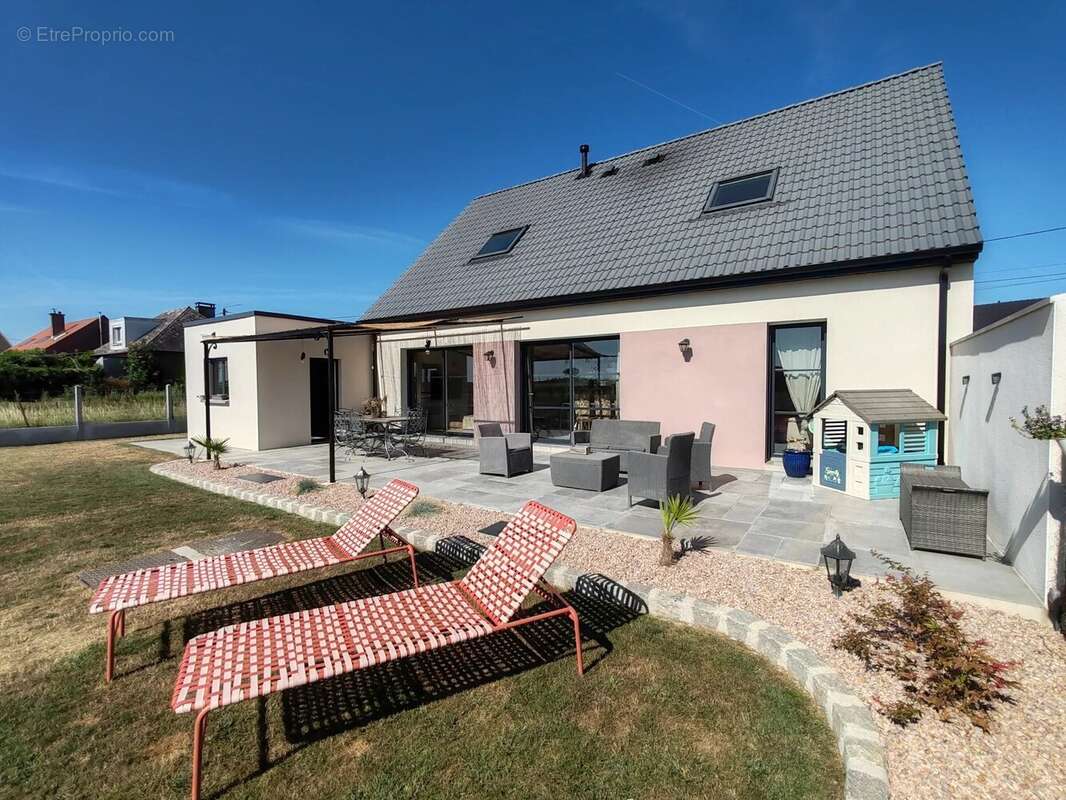 Pavillon récent – Construction de 2023 – RE 2020, garanties décennales jusqu'en 2033! - photo 2