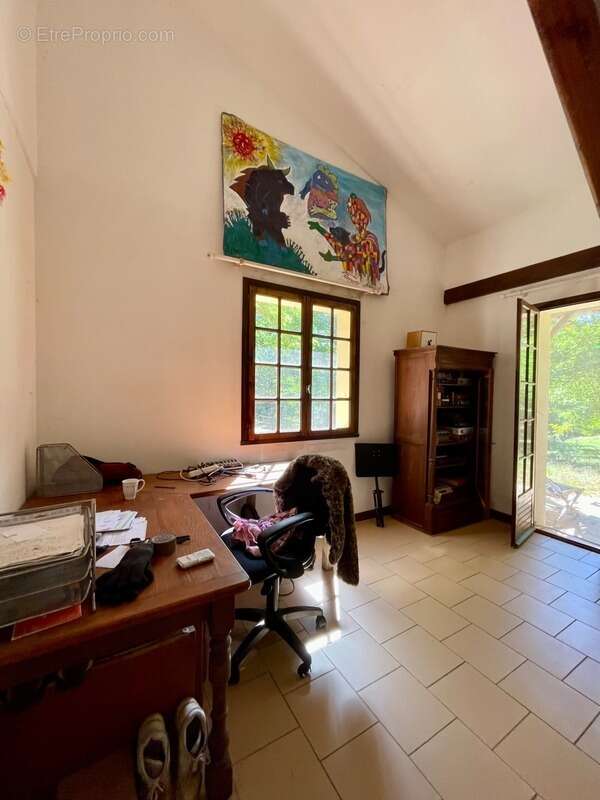 À vendre – Maison de campagne 5 pièces, 121 m² sur 7000² de terrain avec dépendances – Montricoux (82) - photo 9