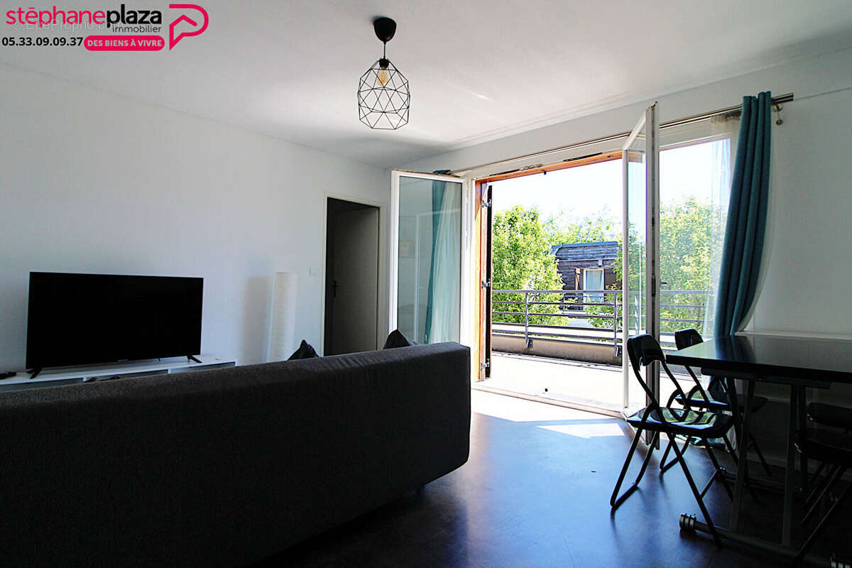 Appartement à VILLENAVE-D'ORNON