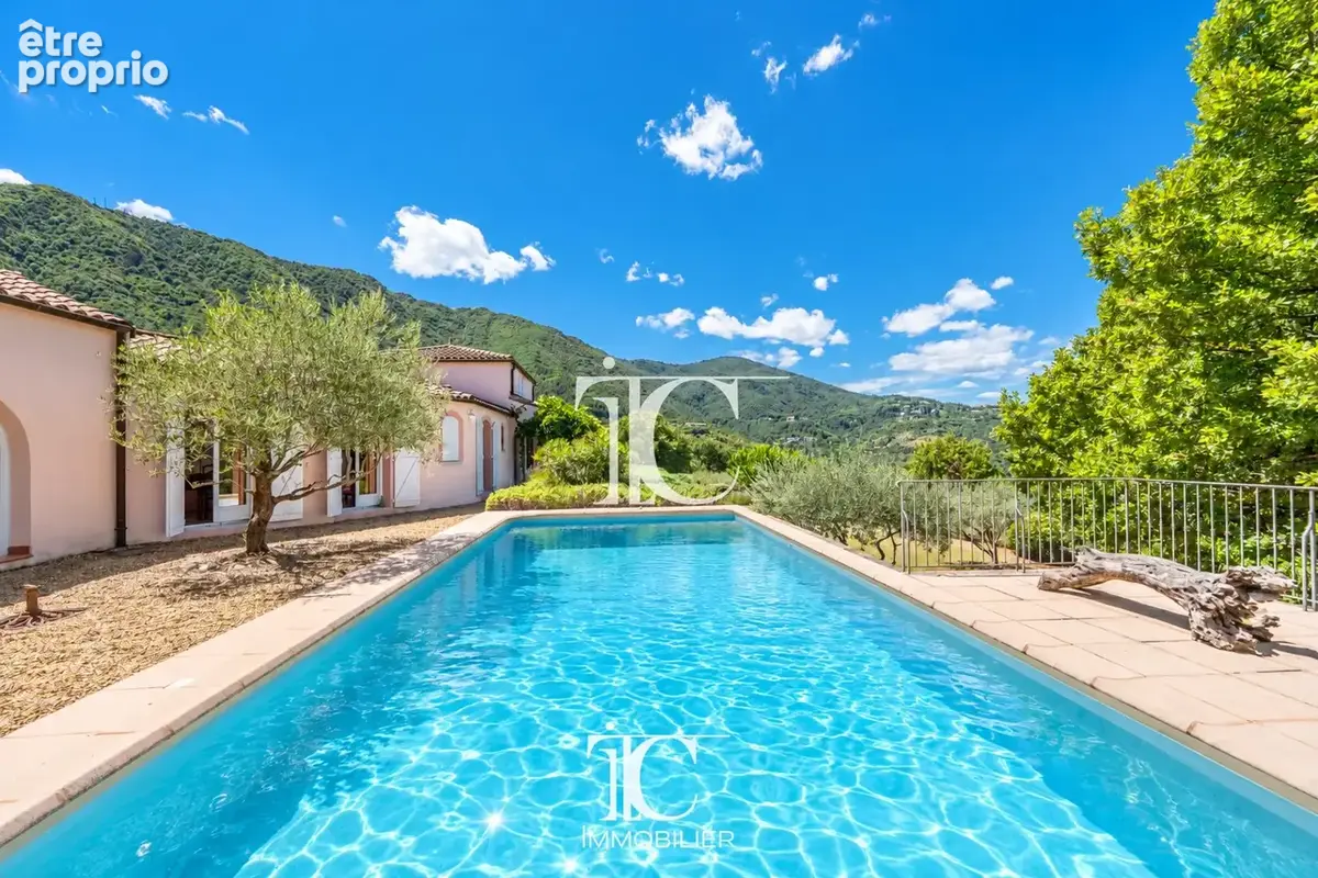 Les vans - villa de plain pied 146m²,secteur calme et verdoyant, 5825m² de terrain, piscine. - photo 2