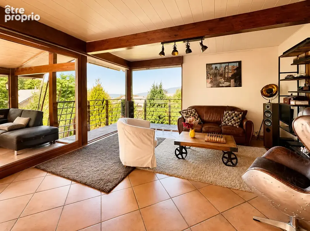 Maison familiale 140 m² : 4 chambres - terrain 1 215 m² - sous-sol - garage - photo 2