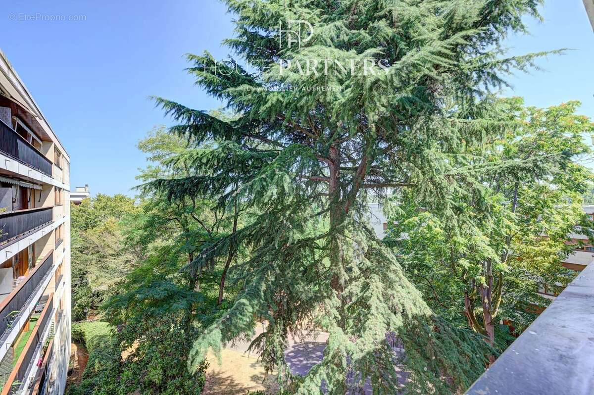 Appartement familial – la celle-saint-cloud - photo 9