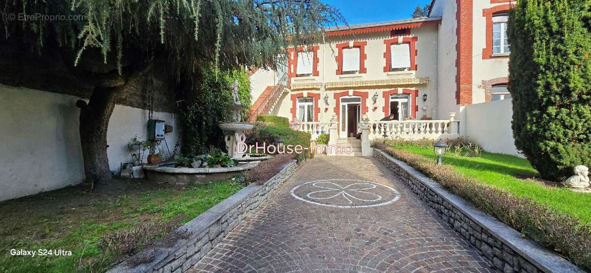 Maison à UNIEUX