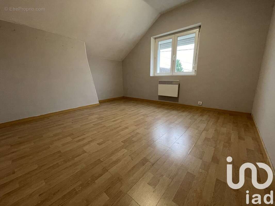 Photo 3 - Maison à ROGNY