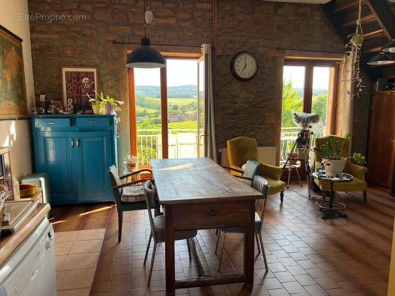 Maison à VILLEFRANCHE-SUR-SAONE