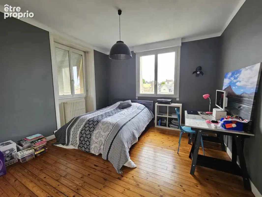 REPUBLIQUE Grande maison familiale - photo 21