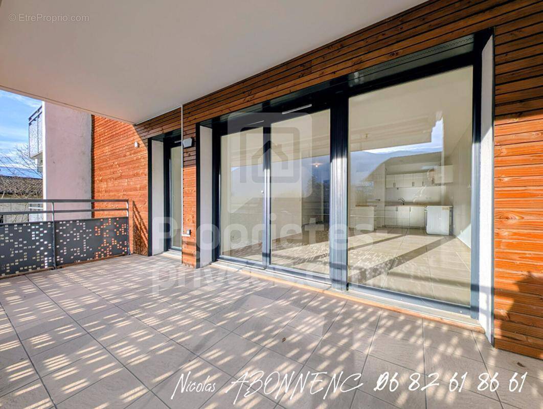 Appartement à VIZILLE