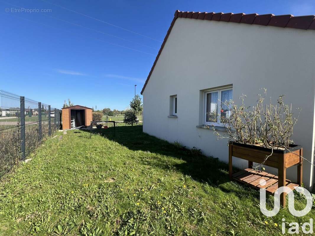 Photo 9 - Maison à BUCHERES