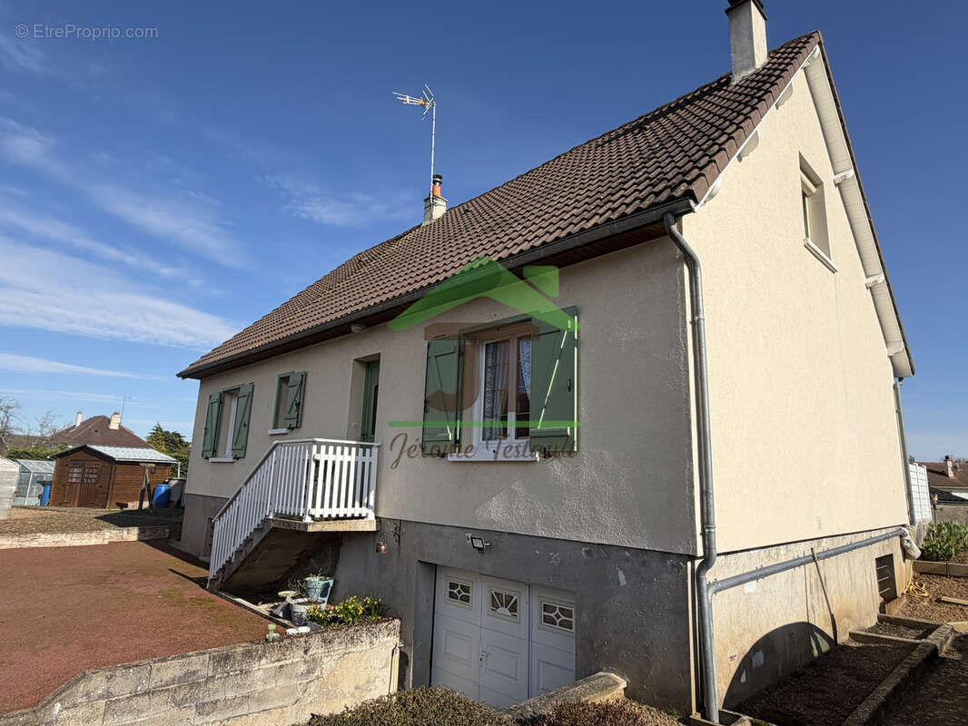 Maison à CHATEAUDUN