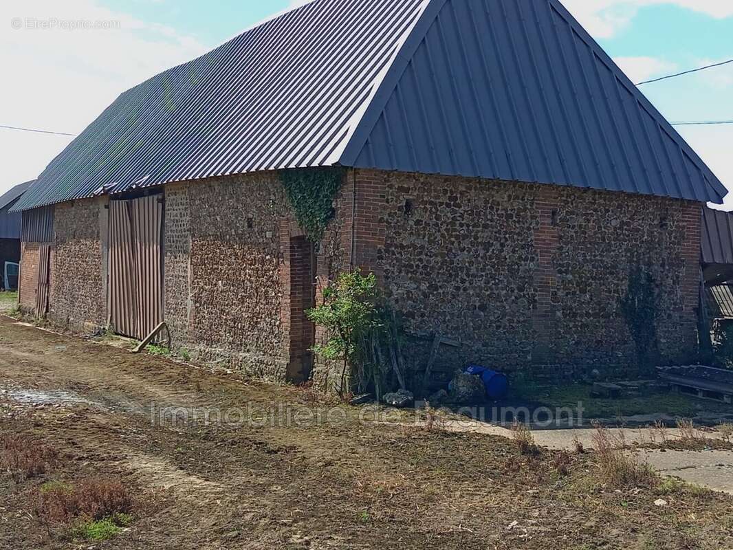 Maison à MONTREUIL-L&#039;ARGILLE