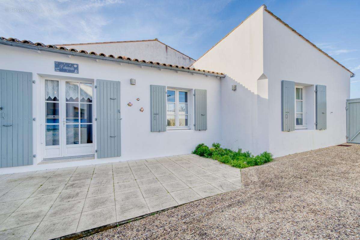Maison à LA FLOTTE