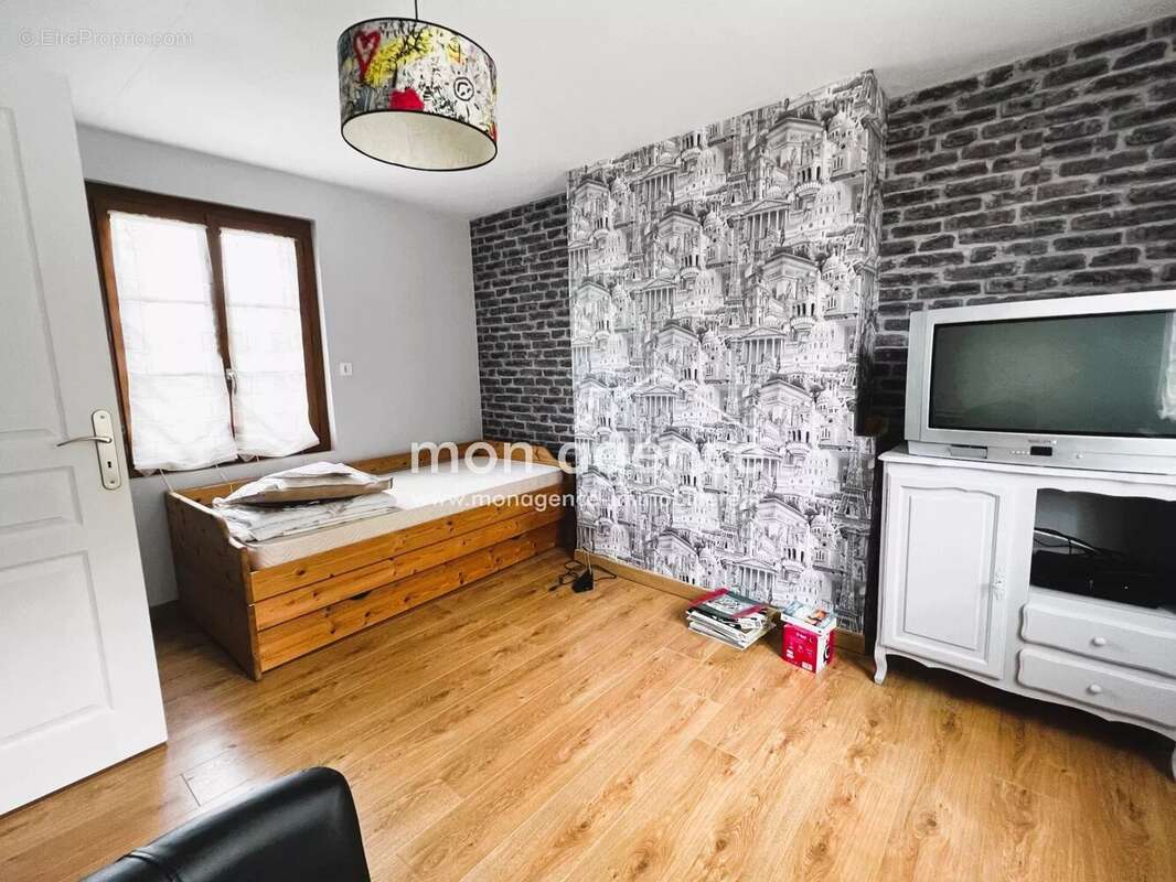 Maison à SAINT-MARTIN-OSMONVILLE