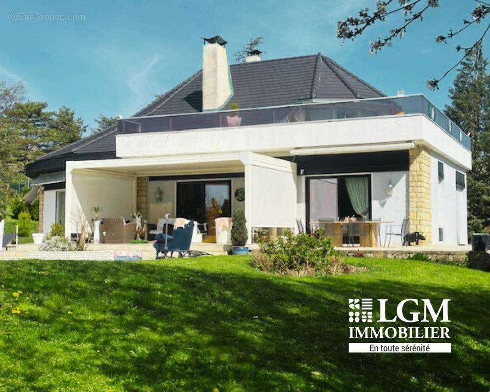 Maison à GANNAT