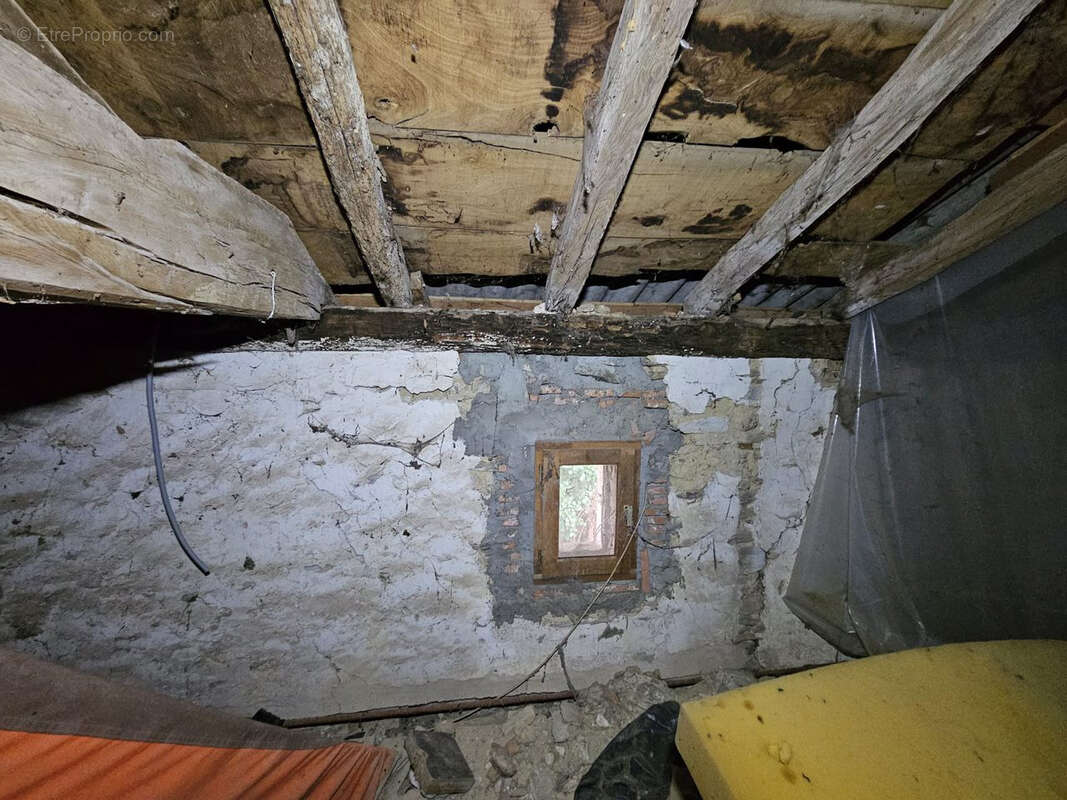 Maison à LATHUS-SAINT-REMY