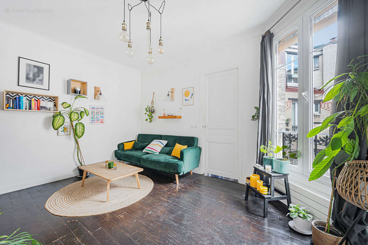 Appartement à PARIS-12E