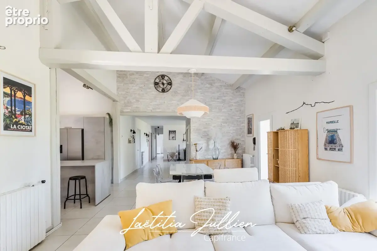La Penne-sur-Huveaune – Maison T5 de plain-pied 155 m² – Piscine – Vue dégagée – Sans vis-à-vis - photo 10