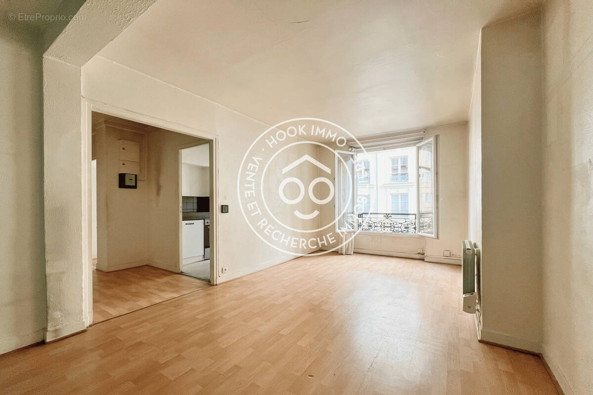 Appartement à PARIS-11E