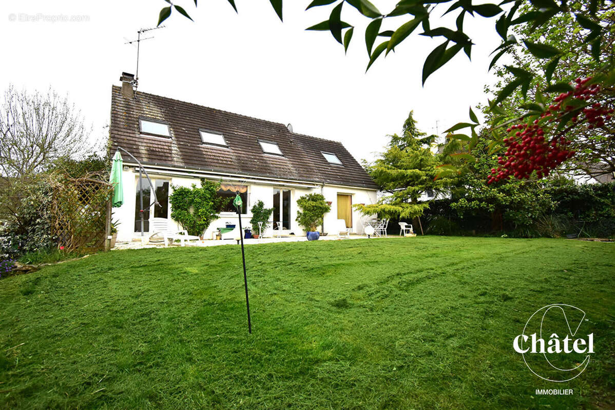 Maison à SENLIS