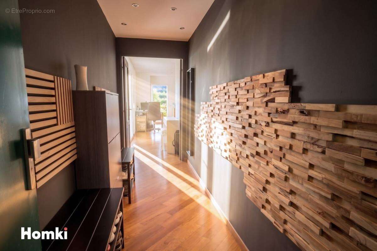 Appartement à MARSEILLE-9E