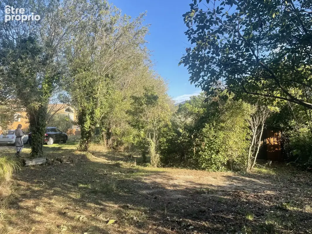 Terrain 625 m² à vendre à Auriol (13390) - photo 1
