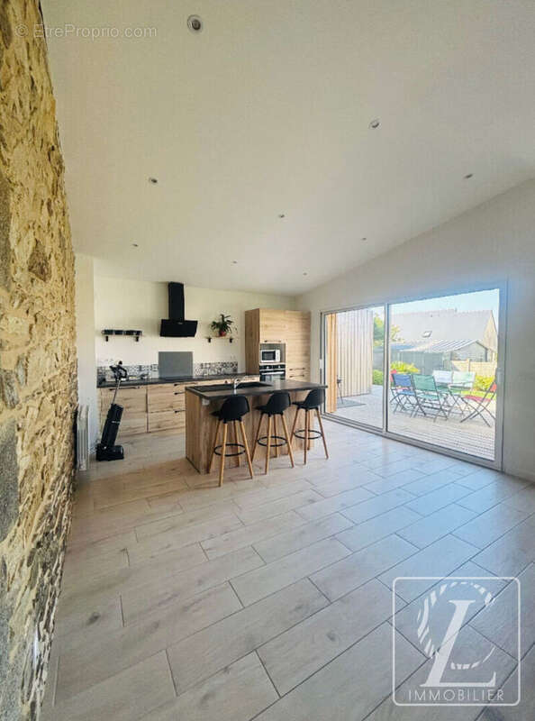 MORIEUX : Maison 3 pièces 83 m2 env - photo 5