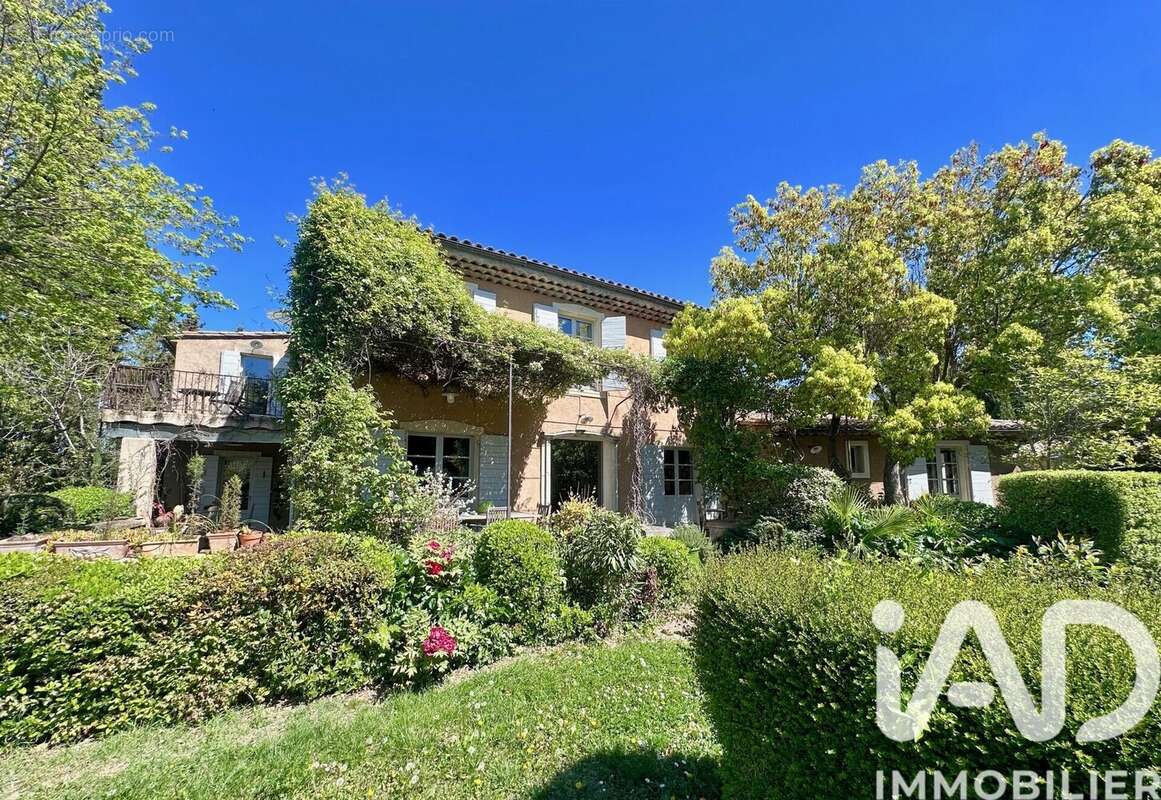 Photo 3 - Maison à SAINTE-CECILE-LES-VIGNES