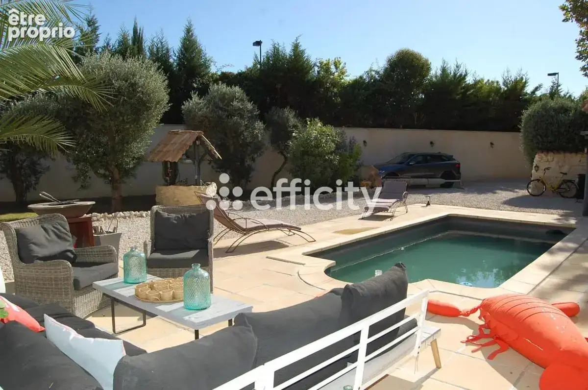 Maison 7 pièces 166 m² à vendre à Orange (84100) - photo 2