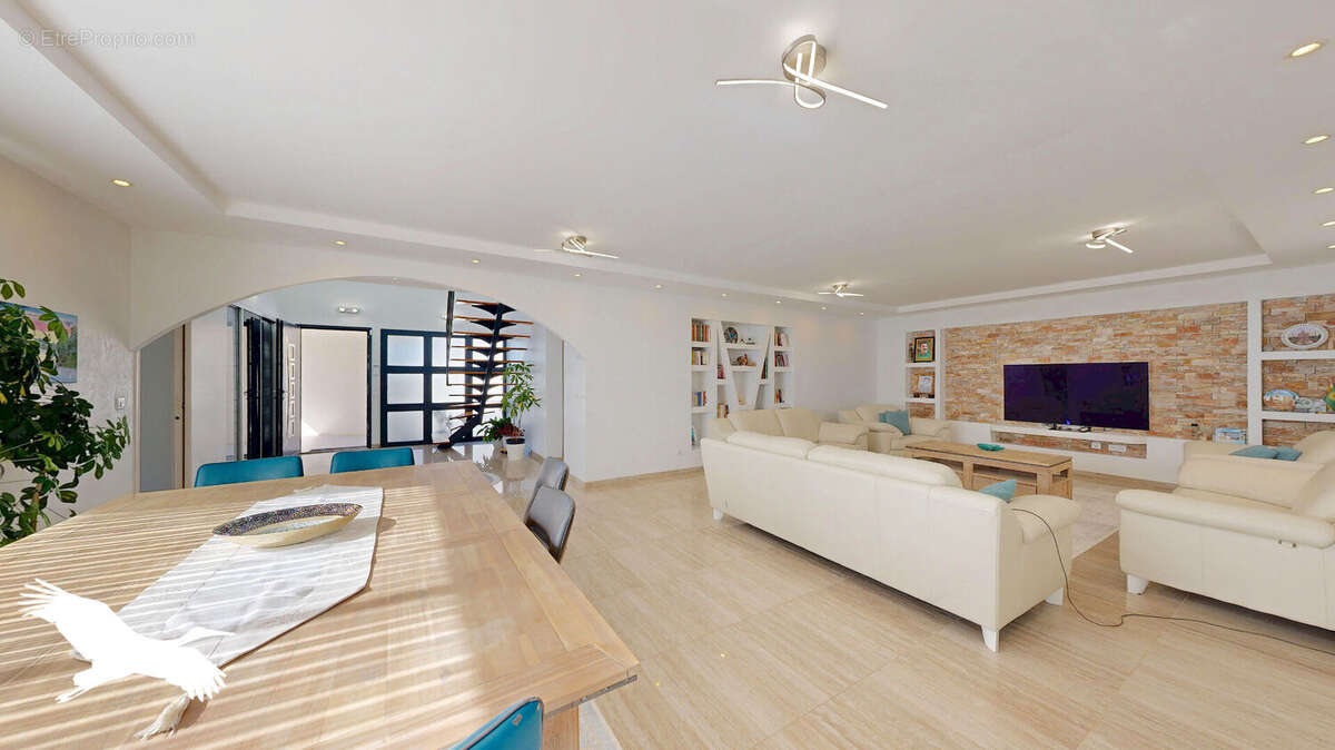 Maison à MARSEILLE-13E