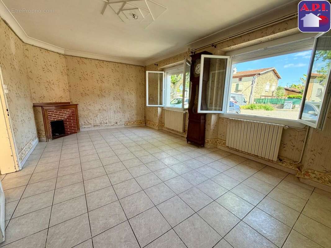 Maison à VERNIOLLE