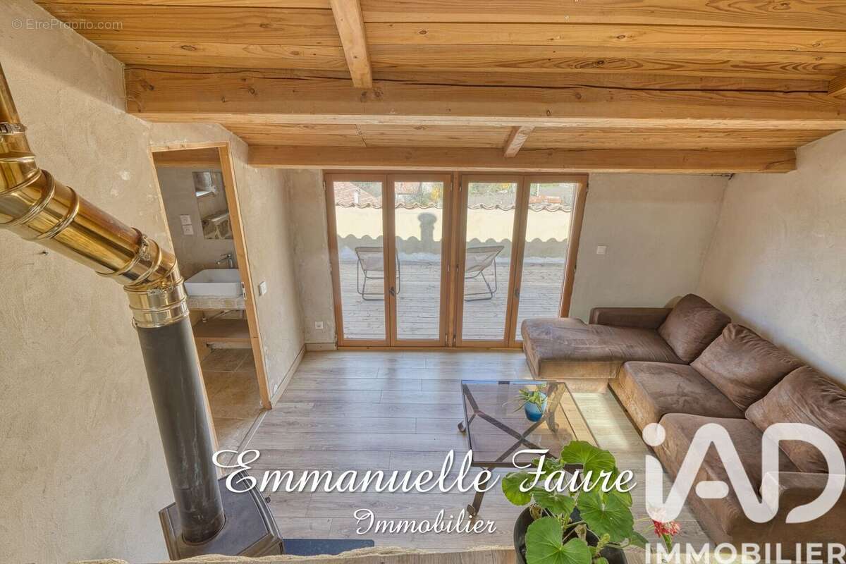 Maison 140 m² à Chalencon  - photo 7