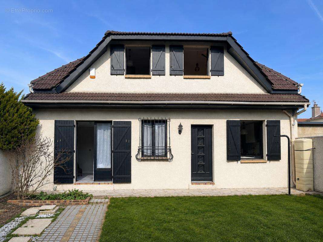 Maison 78 m² à Les Pavillons-Sous-Bois  - photo 4
