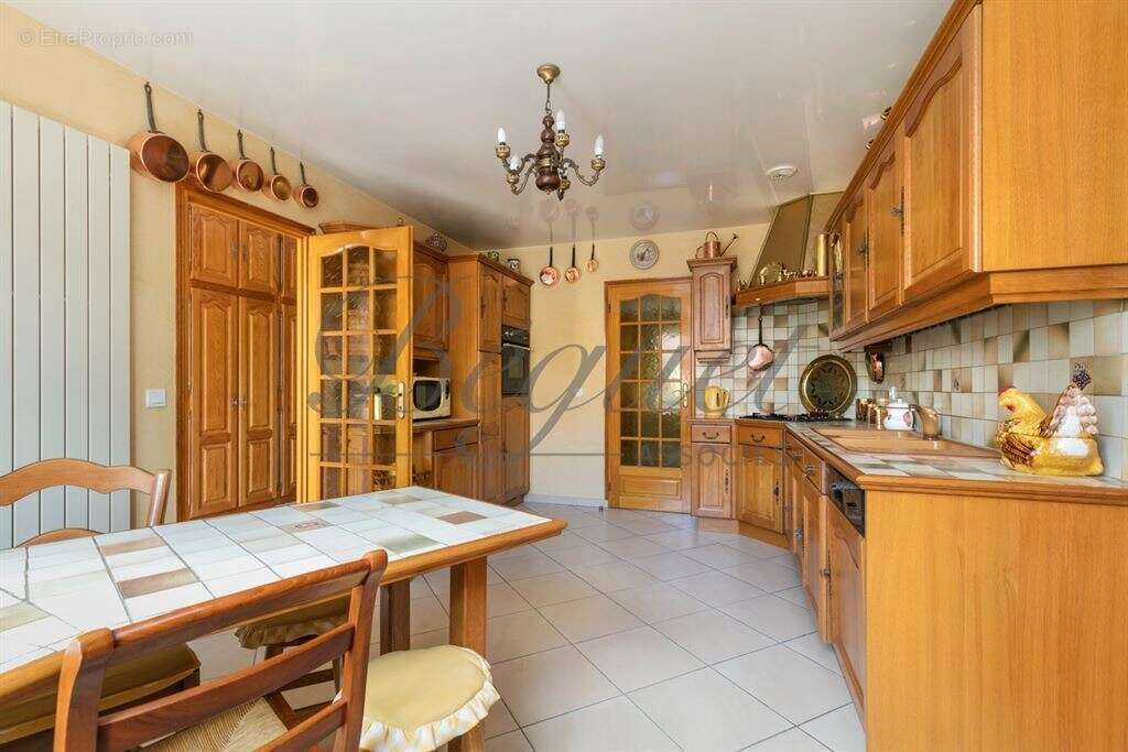 Maison à BOURG-LA-REINE