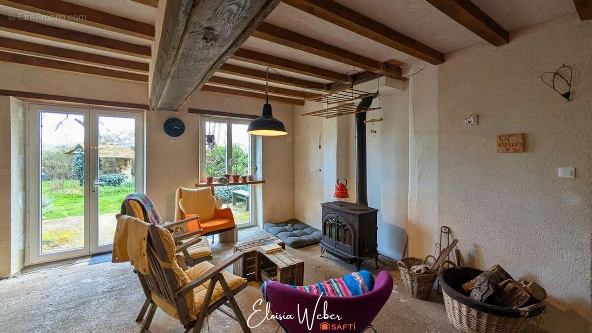 Photo 3 - Maison à MONTIGNE-LES-RAIRIES