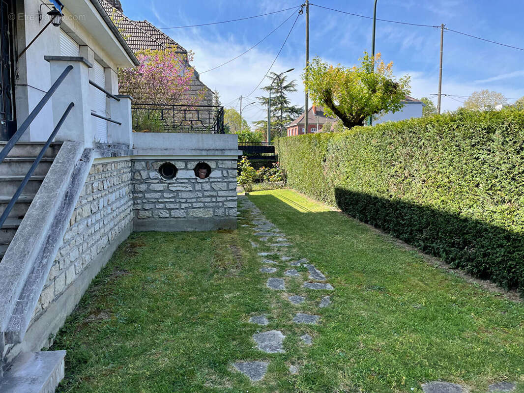 Maison Bagneux limite Montrouge - 7 pièces 245.38 m2 - photo 18