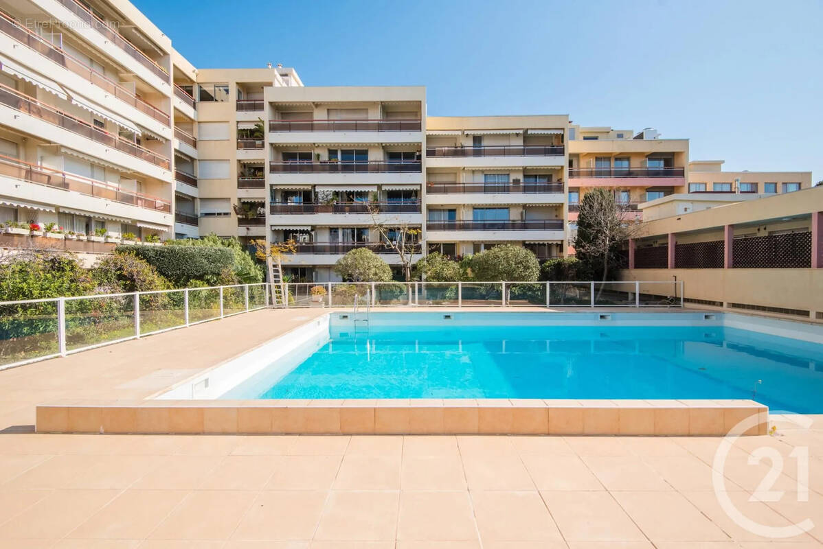 Appartement à BEAULIEU-SUR-MER