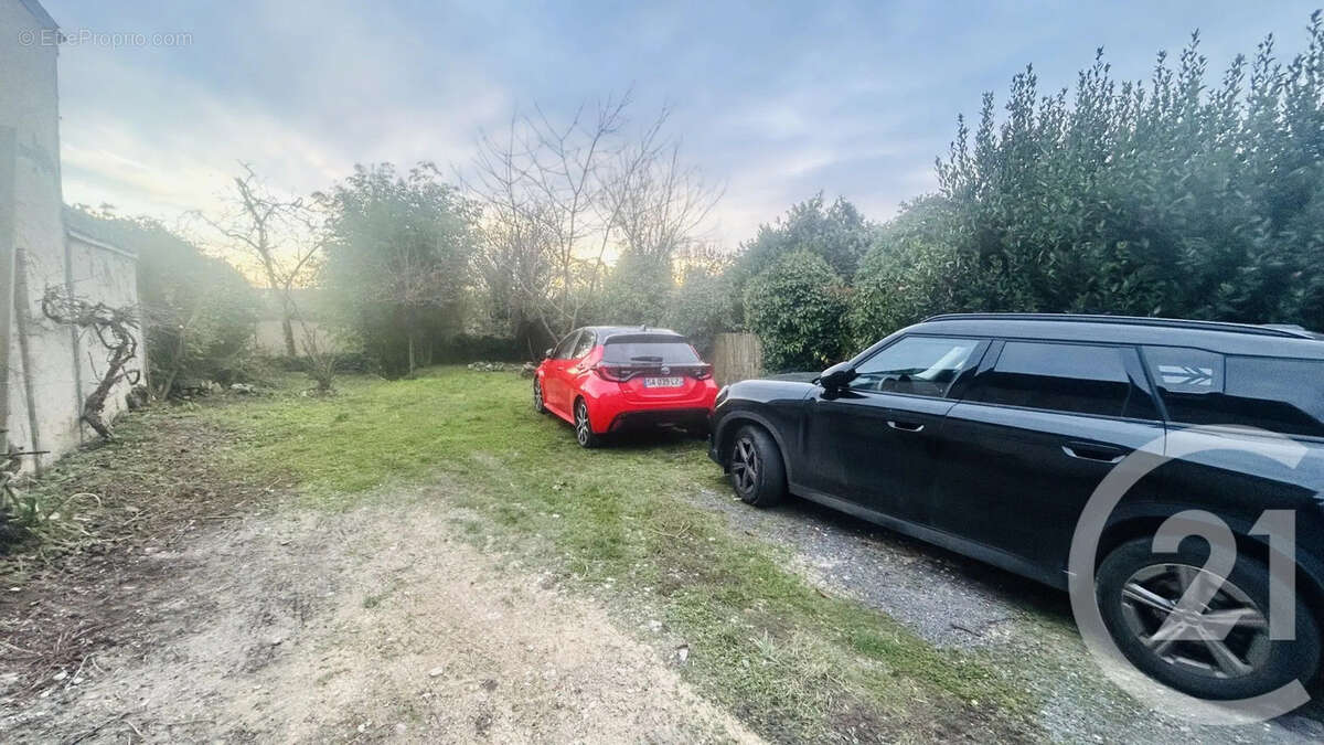 Maison à BONNIERES-SUR-SEINE