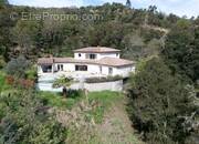 Maison à LES ADRETS-DE-L&#039;ESTEREL