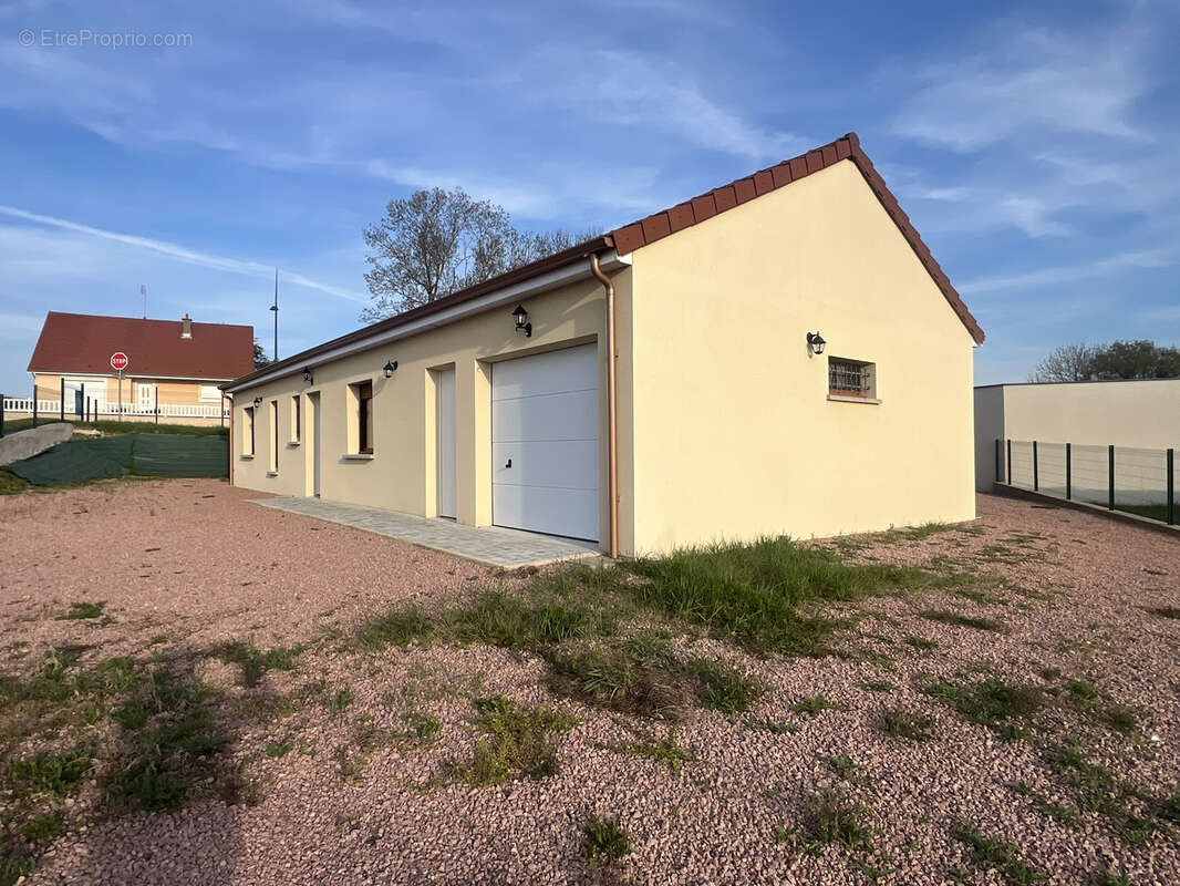 Maison à PARAY-LE-MONIAL