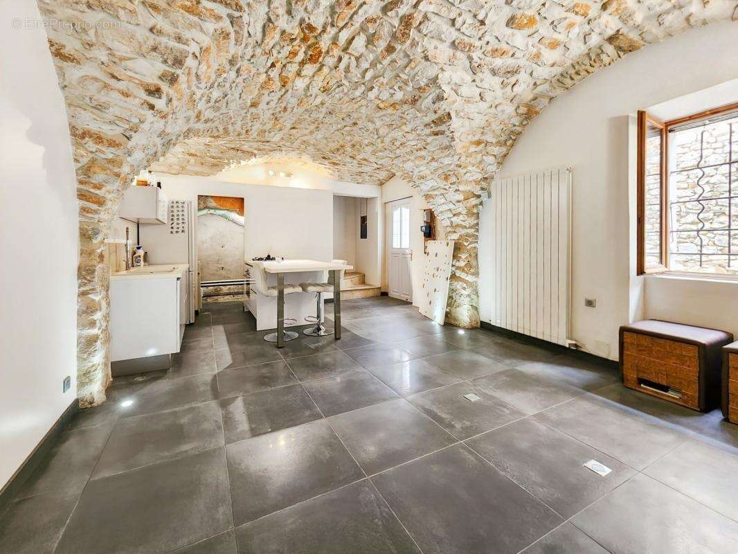 Maison à SAINT-GENIES-DE-MALGOIRES