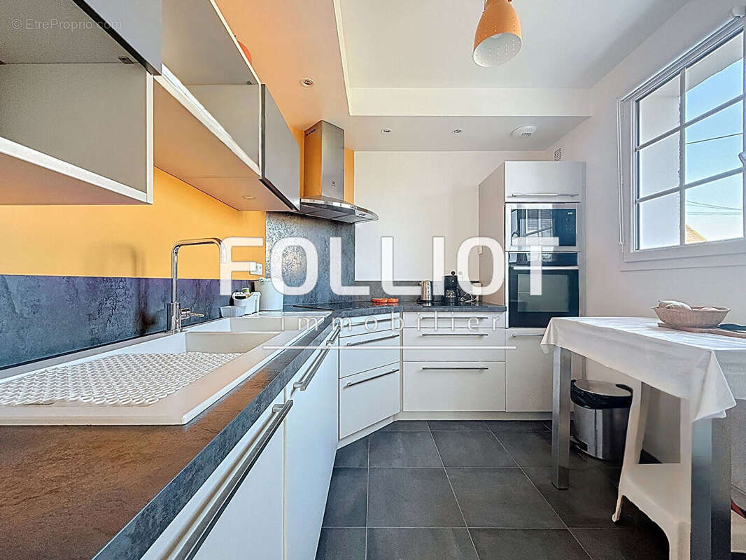 Maison à BARNEVILLE-CARTERET