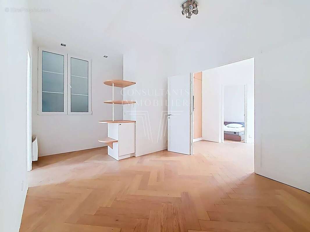 Exclusivité. rue de chaillot - photo 4