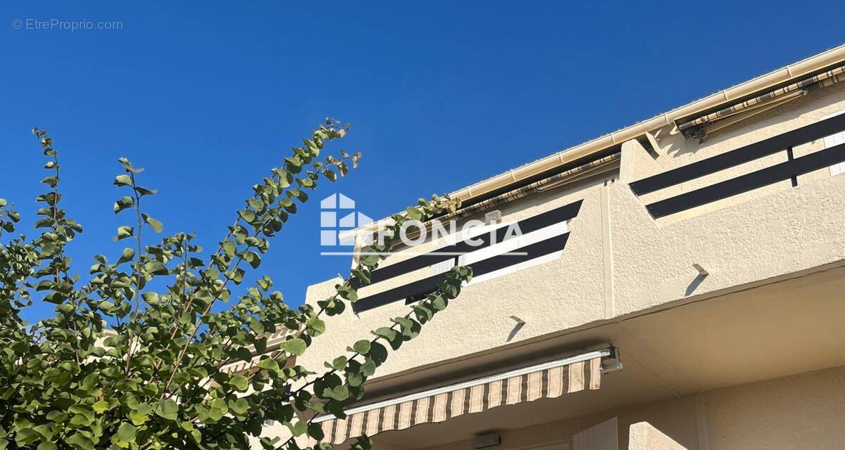 Appartement à LA LONDE-LES-MAURES