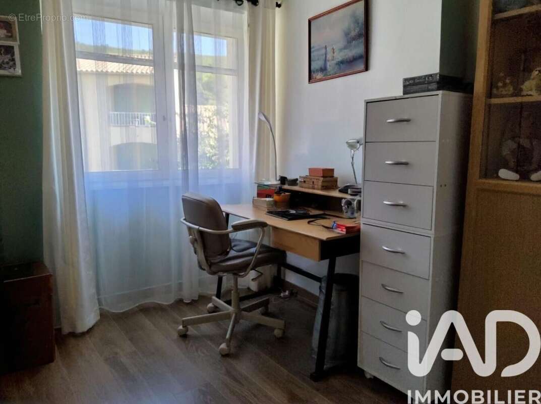 Photo 7