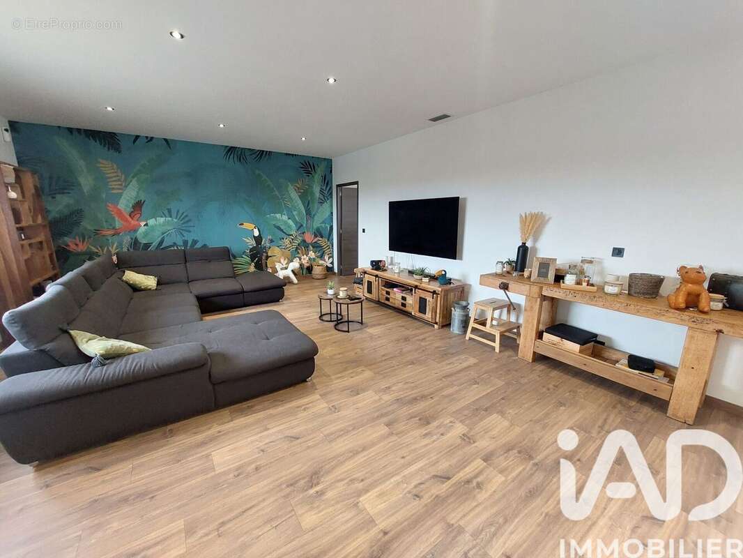 Photo 5 - Maison à HORGUES