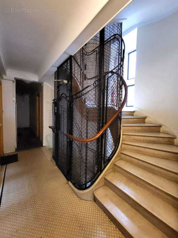 Studio de 18.89 m2 75015 Paris - photo 3
